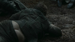 extant_GameOfThrones_3x03-WalkOfPunishment_4728