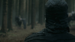 extant_GameOfThrones_3x03-WalkOfPunishment_4735