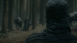 extant_GameOfThrones_3x03-WalkOfPunishment_4740