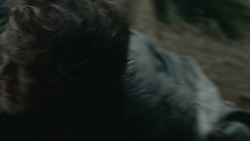 extant_GameOfThrones_3x03-WalkOfPunishment_4752