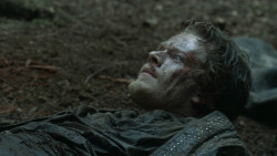 extant_GameOfThrones_3x03-WalkOfPunishment_4793