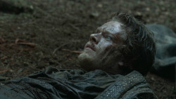 extant_GameOfThrones_3x03-WalkOfPunishment_4794