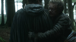 extant_GameOfThrones_3x03-WalkOfPunishment_4808