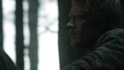 extant_GameOfThrones_3x03-WalkOfPunishment_4811