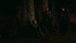 extant_GameOfThrones_3x03-WalkOfPunishment_4855