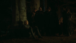 extant_GameOfThrones_3x03-WalkOfPunishment_4860
