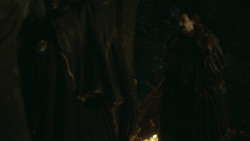 extant_GameOfThrones_3x03-WalkOfPunishment_4880