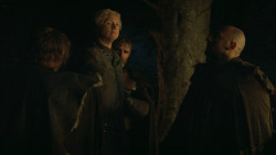 extant_GameOfThrones_3x03-WalkOfPunishment_4882