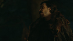 extant_GameOfThrones_3x03-WalkOfPunishment_4885