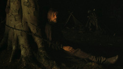 extant_GameOfThrones_3x03-WalkOfPunishment_4895
