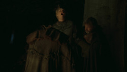 extant_GameOfThrones_3x03-WalkOfPunishment_4902