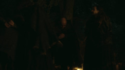 extant_GameOfThrones_3x03-WalkOfPunishment_4903