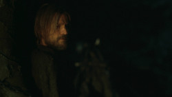 extant_GameOfThrones_3x03-WalkOfPunishment_4906