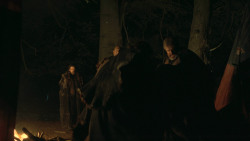 extant_GameOfThrones_3x03-WalkOfPunishment_4922