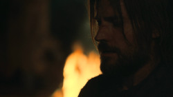 extant_GameOfThrones_3x03-WalkOfPunishment_4935