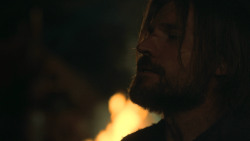 extant_GameOfThrones_3x03-WalkOfPunishment_4945