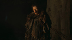 extant_GameOfThrones_3x03-WalkOfPunishment_4961