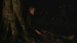 extant_GameOfThrones_3x03-WalkOfPunishment_4978