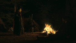 extant_GameOfThrones_3x03-WalkOfPunishment_4979