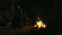 extant_GameOfThrones_3x03-WalkOfPunishment_4982