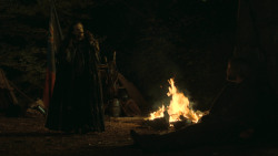 extant_GameOfThrones_3x03-WalkOfPunishment_4986