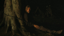 extant_GameOfThrones_3x03-WalkOfPunishment_4994