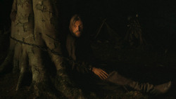 extant_GameOfThrones_3x03-WalkOfPunishment_4997