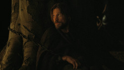extant_GameOfThrones_3x03-WalkOfPunishment_5036