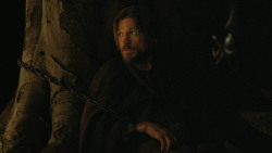extant_GameOfThrones_3x03-WalkOfPunishment_5039