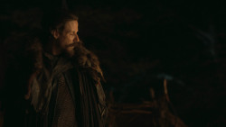 extant_GameOfThrones_3x03-WalkOfPunishment_5047