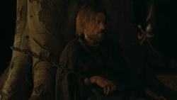 extant_GameOfThrones_3x03-WalkOfPunishment_5070