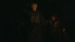 extant_GameOfThrones_3x03-WalkOfPunishment_5097