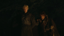 extant_GameOfThrones_3x03-WalkOfPunishment_5099
