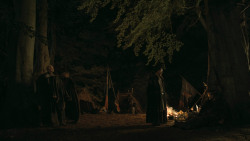 extant_GameOfThrones_3x03-WalkOfPunishment_5107