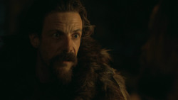 extant_GameOfThrones_3x03-WalkOfPunishment_5142