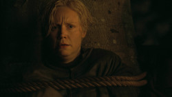 extant_GameOfThrones_3x03-WalkOfPunishment_5157