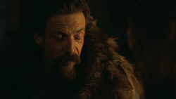 extant_GameOfThrones_3x03-WalkOfPunishment_5189