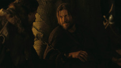 extant_GameOfThrones_3x03-WalkOfPunishment_5232