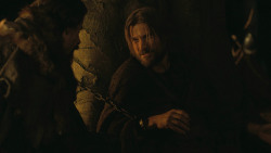 extant_GameOfThrones_3x03-WalkOfPunishment_5234