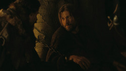 extant_GameOfThrones_3x03-WalkOfPunishment_5236