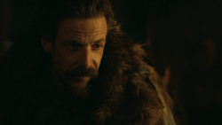 extant_GameOfThrones_3x03-WalkOfPunishment_5259
