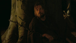 extant_GameOfThrones_3x03-WalkOfPunishment_5273