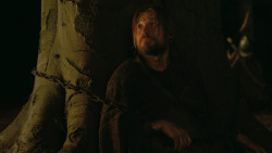 extant_GameOfThrones_3x03-WalkOfPunishment_5274