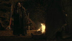 extant_GameOfThrones_3x03-WalkOfPunishment_5284