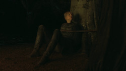 extant_GameOfThrones_3x03-WalkOfPunishment_5316