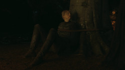 extant_GameOfThrones_3x03-WalkOfPunishment_5317