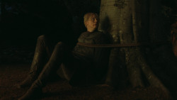 extant_GameOfThrones_3x03-WalkOfPunishment_5319