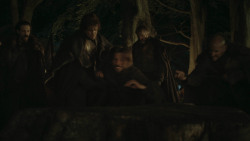 extant_GameOfThrones_3x03-WalkOfPunishment_5341