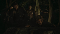 extant_GameOfThrones_3x03-WalkOfPunishment_5344
