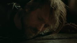 extant_GameOfThrones_3x03-WalkOfPunishment_5355